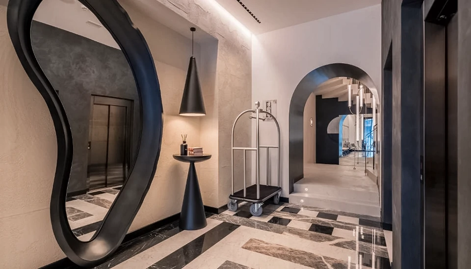 هتل مونوگراف تفلیس